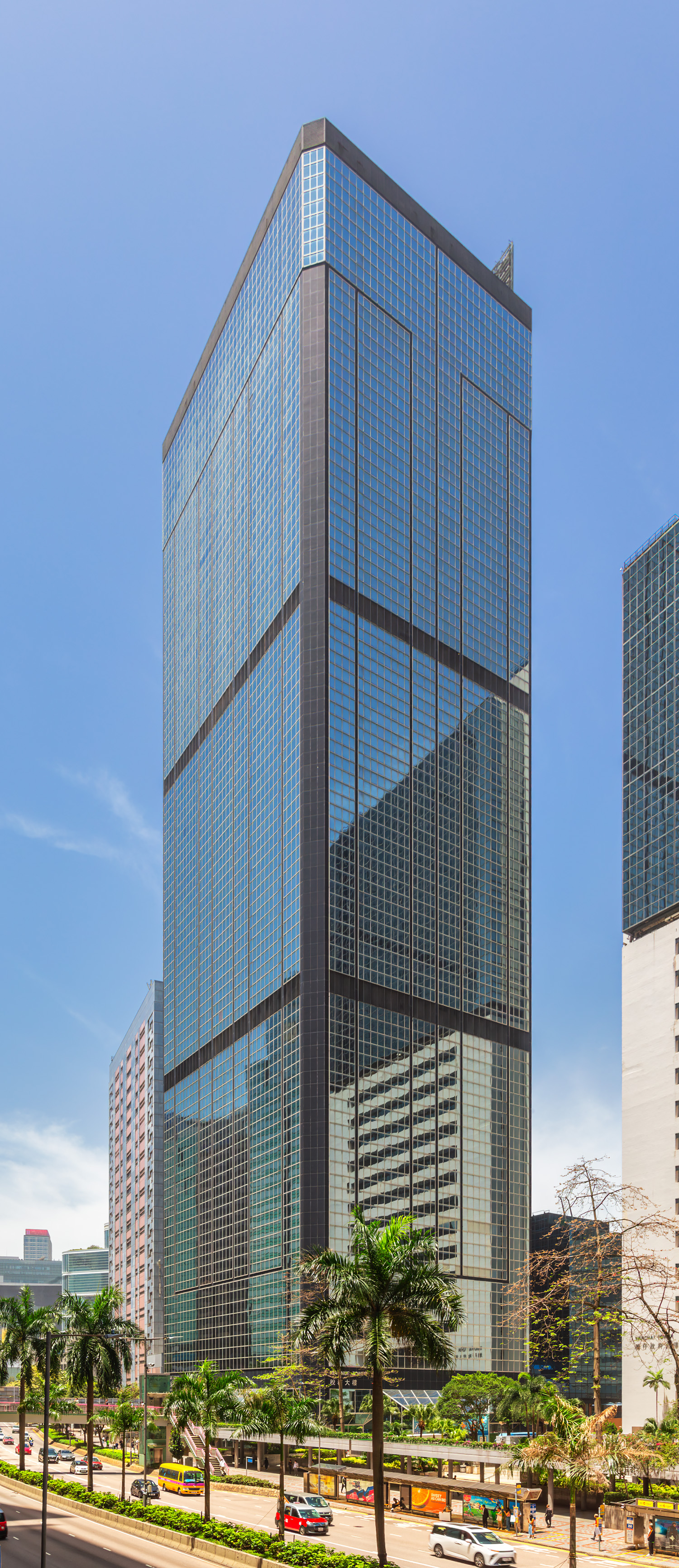 Revenue Tower, Hong Kong - View from the east. © Mathias Beinling